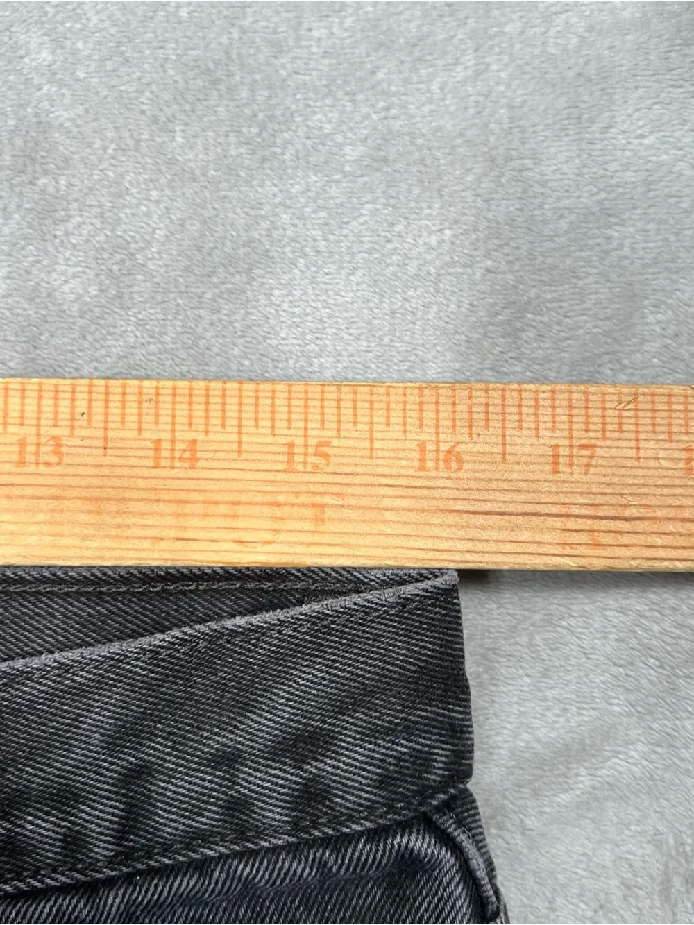 Vintage Levi's 505 Regular Fit Jeans Mens 32x28 Black Skater Grunge Denim Y2K